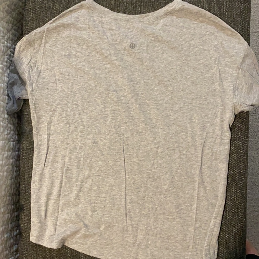 Lululemon T-shirt